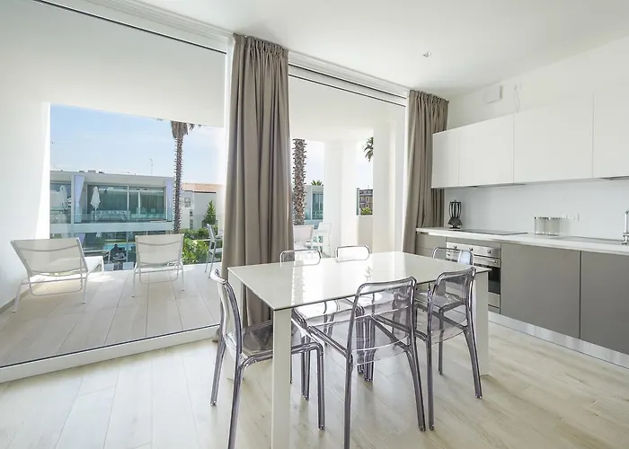 Palms リド・ディ・イエゾロ